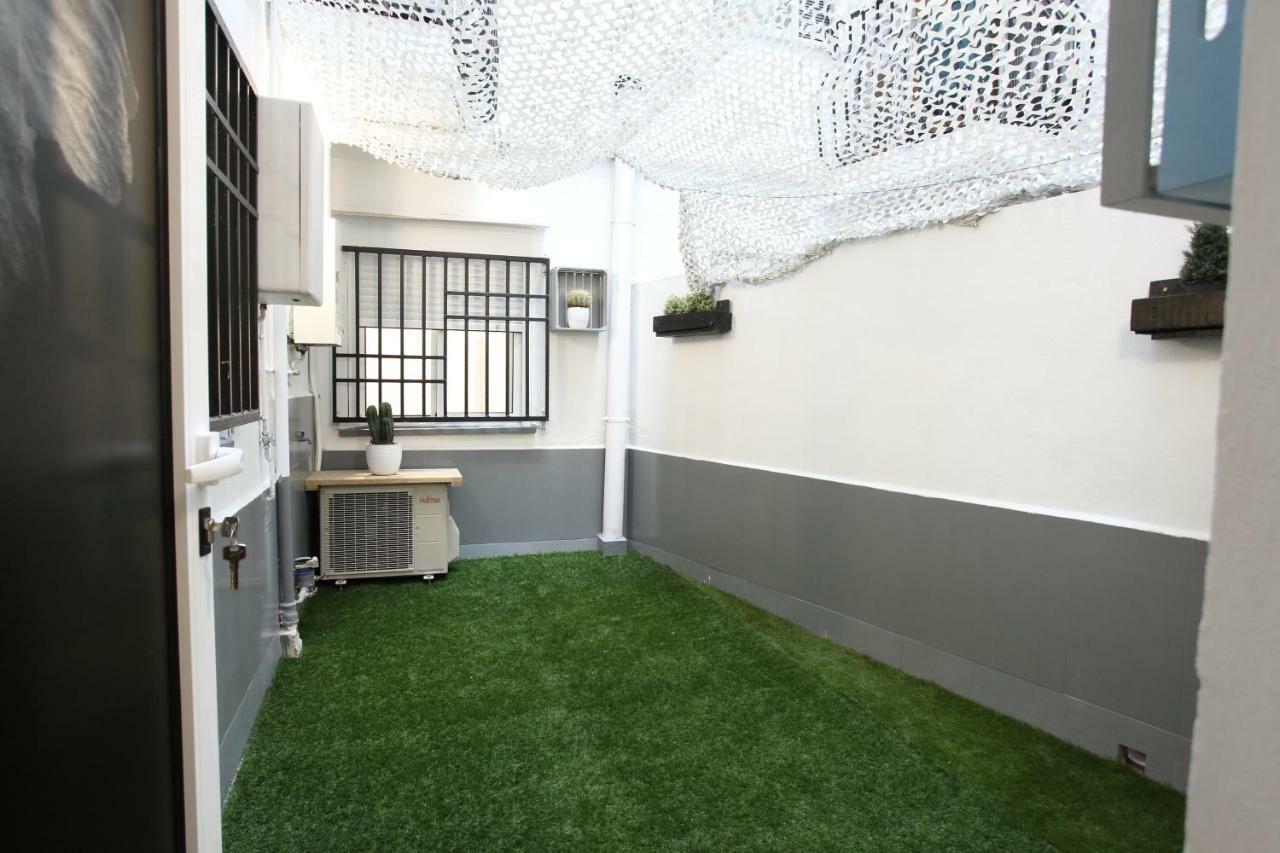 5 Senses Apartment Valencia Exterior photo